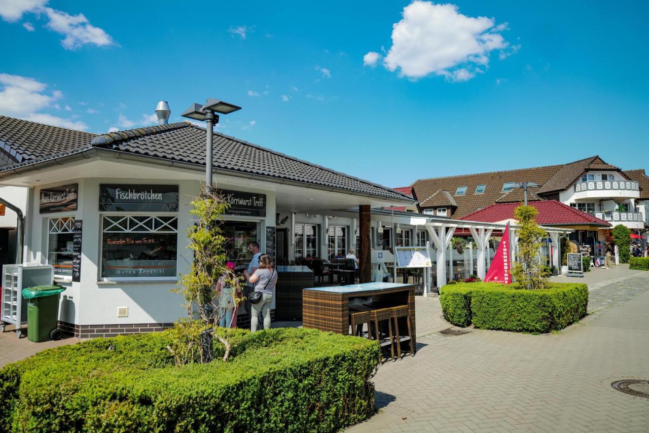 Ferienwohnungen Meerfarbig Zingst - Haustierfrei -Terrasse Mit Strandkorb Oder Balkon - E-Ladesaeule - Parkplatz - Wlan - Fahrradschuppen - Waschtrockner - Ruhig Und Zentral - Nichtraucher Экстерьер фото