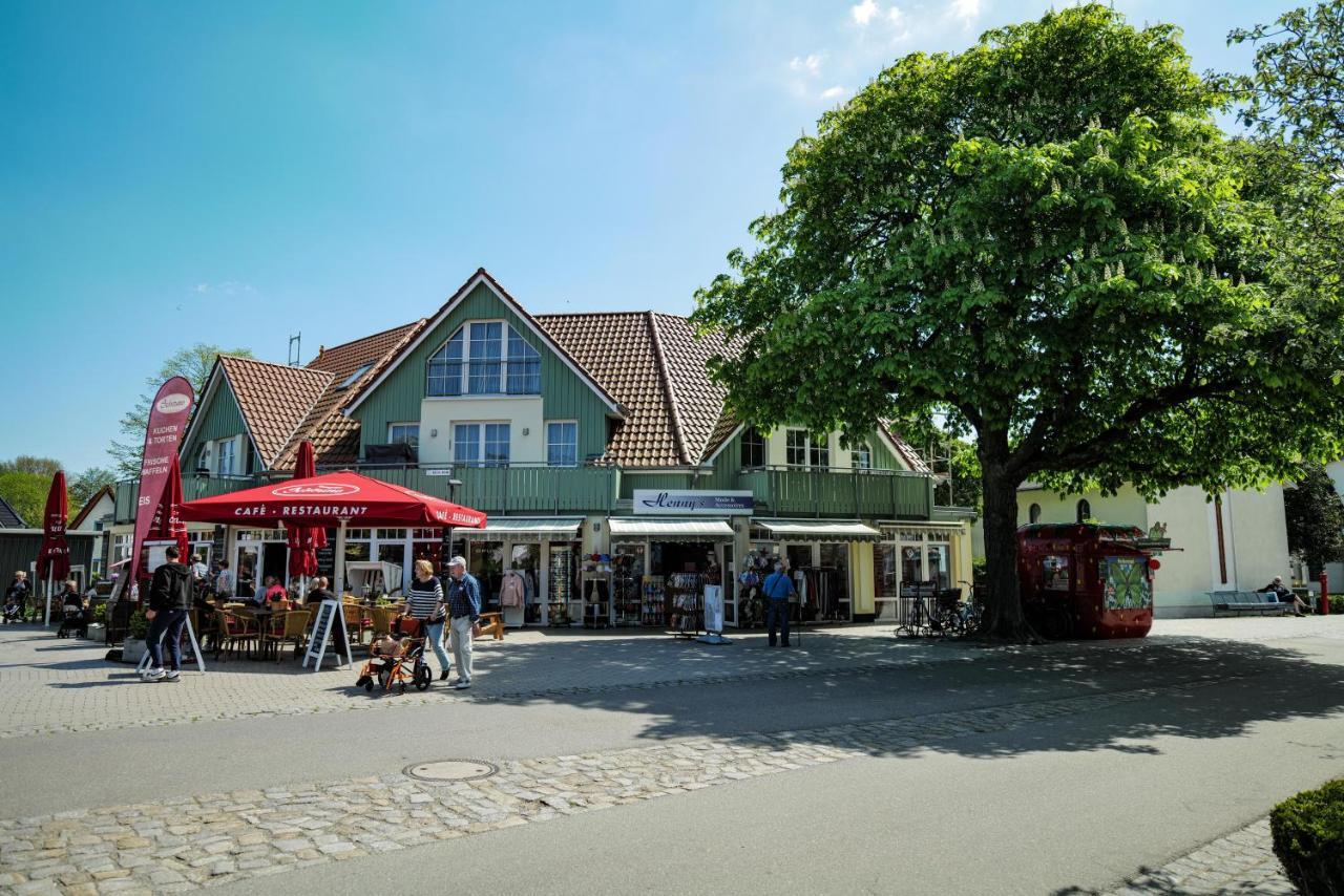 Ferienwohnungen Meerfarbig Zingst - Haustierfrei -Terrasse Mit Strandkorb Oder Balkon - E-Ladesaeule - Parkplatz - Wlan - Fahrradschuppen - Waschtrockner - Ruhig Und Zentral - Nichtraucher Экстерьер фото